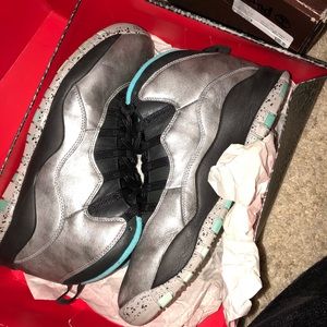 lady liberty 10s size 10